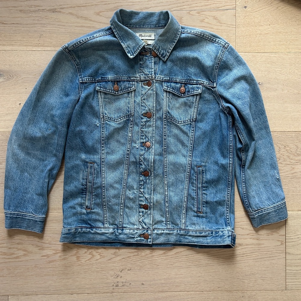 Madewell oversized distressed trucker jacket